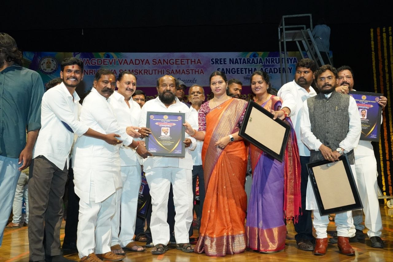 ఉన్నతమైన విద్యతోనే అభివృద్ధి సాధ్యం: ఆర్. కృష్ణయ్య