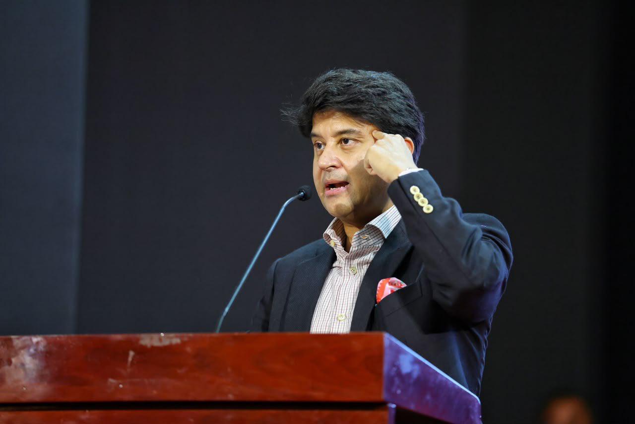 ఈశాన్య భారత అభివృద్ధిలో యువత భాగస్వామ్యం కీలకం మిజోరం విశ్వవిద్యాలయ విద్యార్థులతో కేంద్ర మంత్రి జ్యోతిరాదిత్య సింధియా ముఖాముఖి