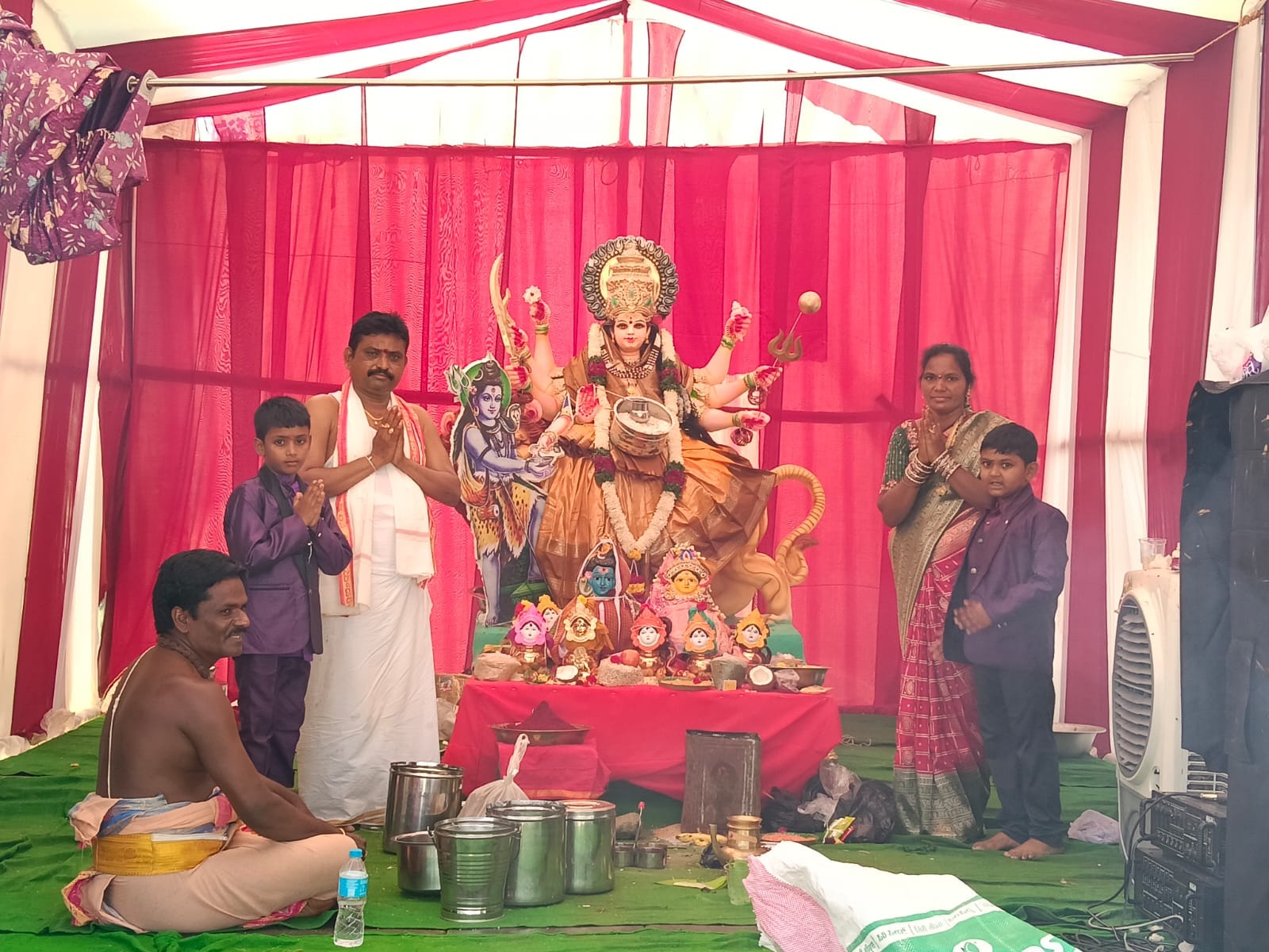 అన్నపూర్ణాదేవి అవతారంలో కనకదుర్గమ్మకు ప్రత్యేక పూజలు